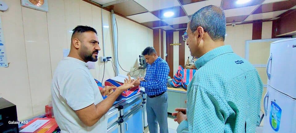 صورة من مقال: بيئة ذي قار ترصد مخالفات في تخزين النفايات الطبية داخل العيادات والمختبرات الأهلية